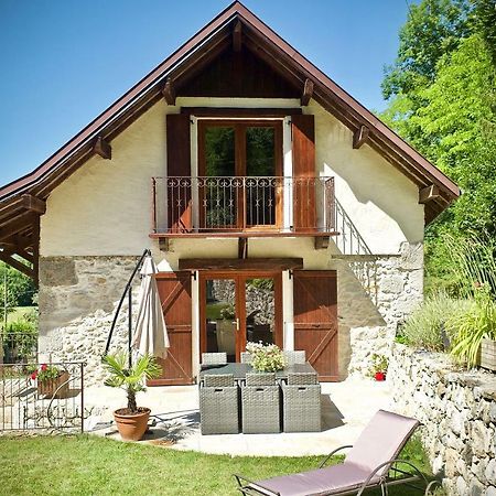 Yenne Chambres D'Hotes Des Lodges De La Cascade المظهر الخارجي الصورة