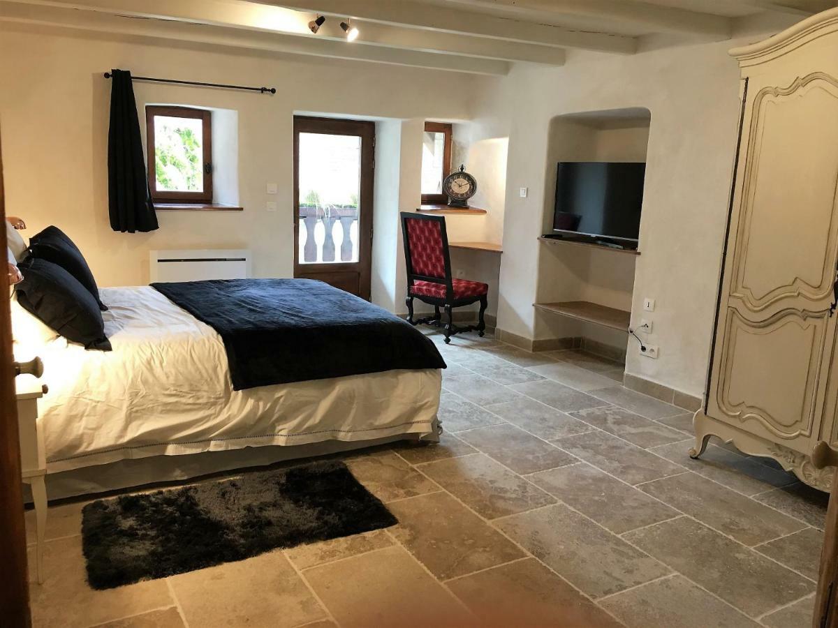 Yenne Chambres D'Hotes Des Lodges De La Cascade المظهر الخارجي الصورة