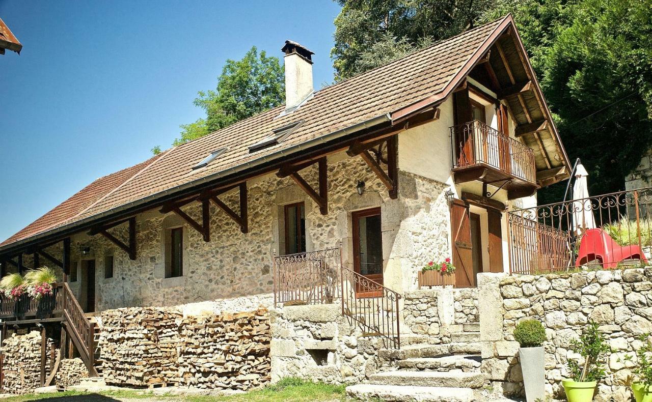 Yenne Chambres D'Hotes Des Lodges De La Cascade المظهر الخارجي الصورة