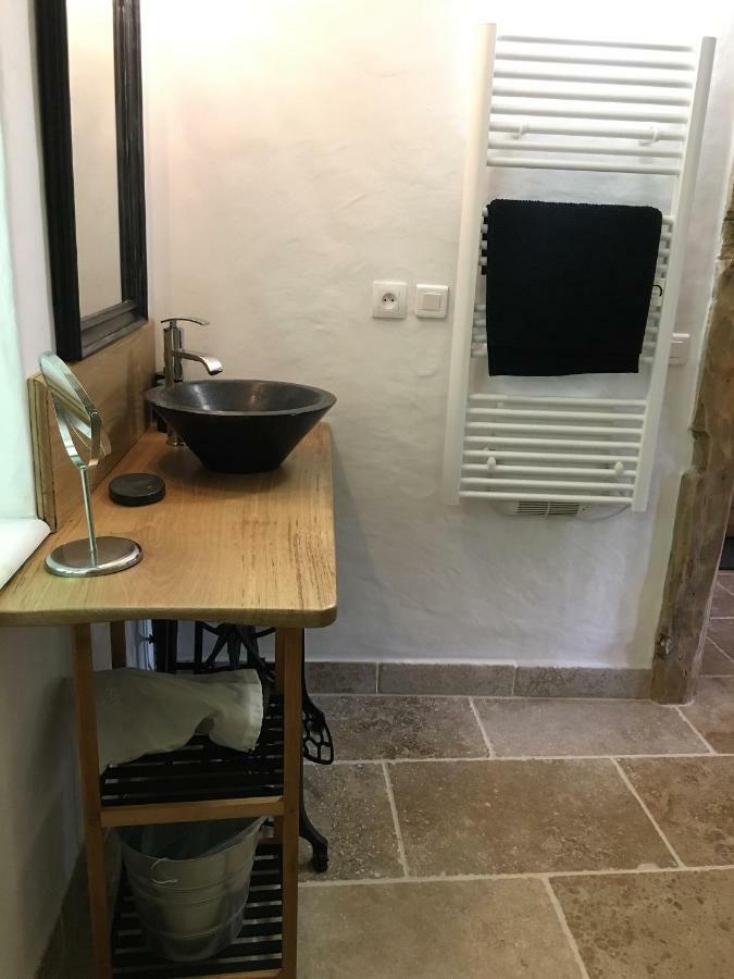 Yenne Chambres D'Hotes Des Lodges De La Cascade المظهر الخارجي الصورة